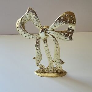 Vintage Gold Color Metal Bow Shaped Earring Holder Jewelery Display